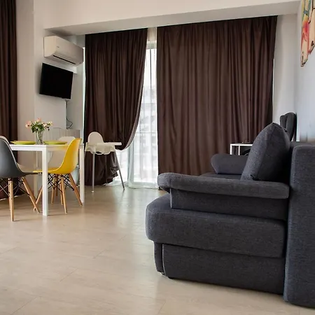 Maria Loft Mamaia